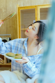 又色又爽又黄18禁美女短视频
